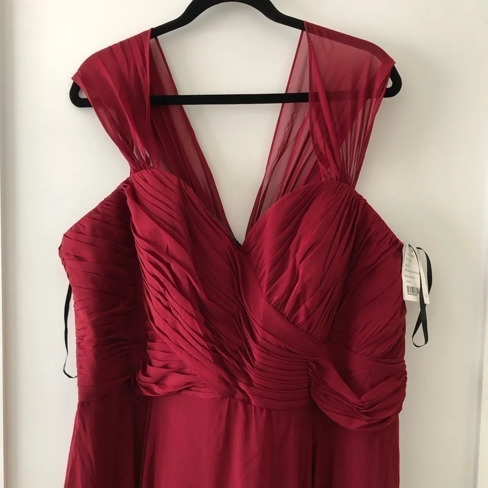 Dessy Collection Burgundy Chiffon Sweetheart Bridesmaid Gown Plus Dress 22